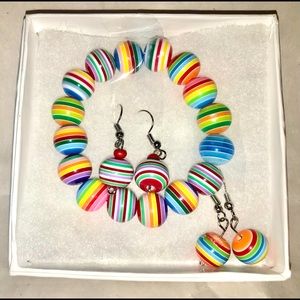 MULTI COLORED GLASS BEADED BRACELET AND EARRINGS SET